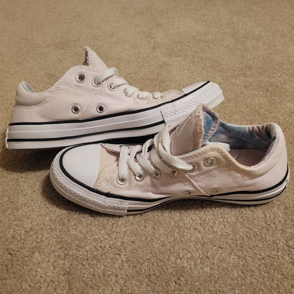 Like New Converse Madison Ox in pink *Spring Clearance*